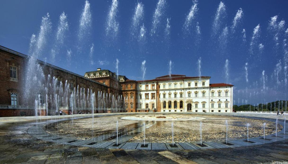 Alle Porte Della Reggia Venaria Reale Eksteriør billede